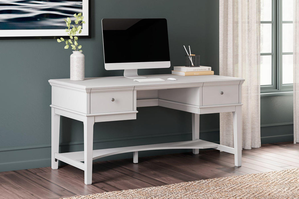 Kanwyn Home Office Storage Leg Desk